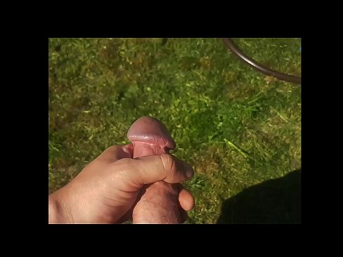 ❤️ Hot hottie får den rosa fitten hennes knullet og kommer med en sprut i en sommerhage ☑ Pornovideo ved no.rionews.top ❌